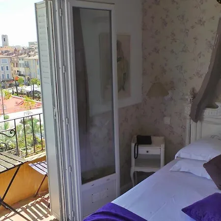 Hotel Relais Du Postillon Antibes