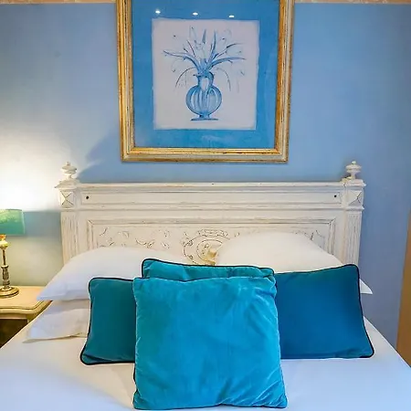 Relais Du Postillon 3* Antibes