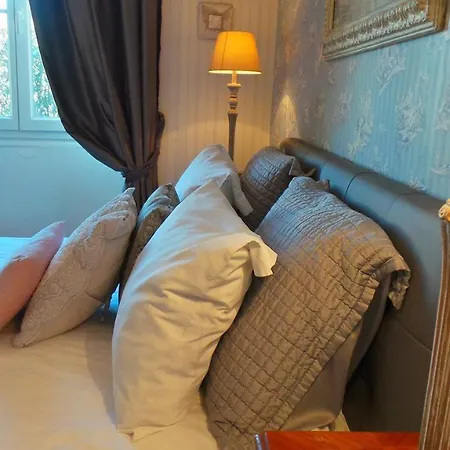 Relais Du Postillon 3* Antibes