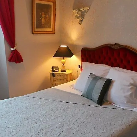 Relais Du Postillon Szálloda