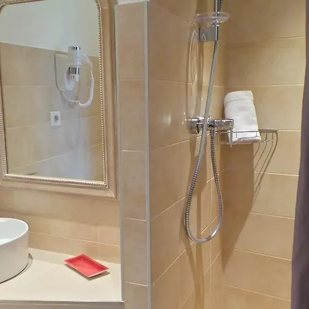 Relais Du Postillon Antibes