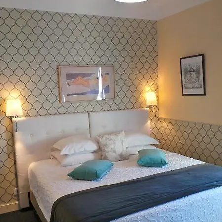 Relais Du Postillon 호텔