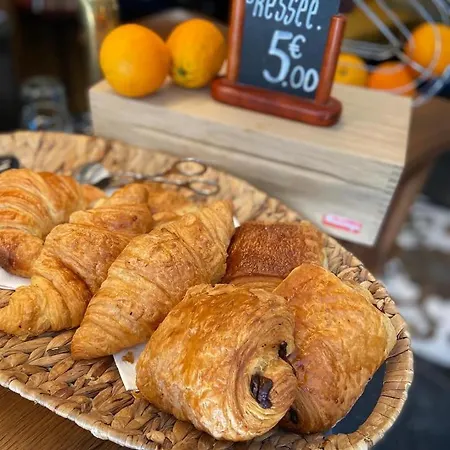 호텔 Relais Du Postillon 앙티브