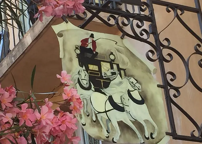 Relais Du Postillon מלון