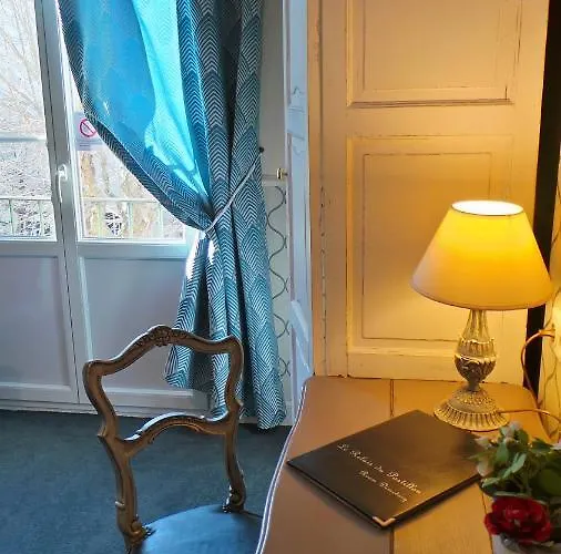 מלון Relais Du Postillon 3*